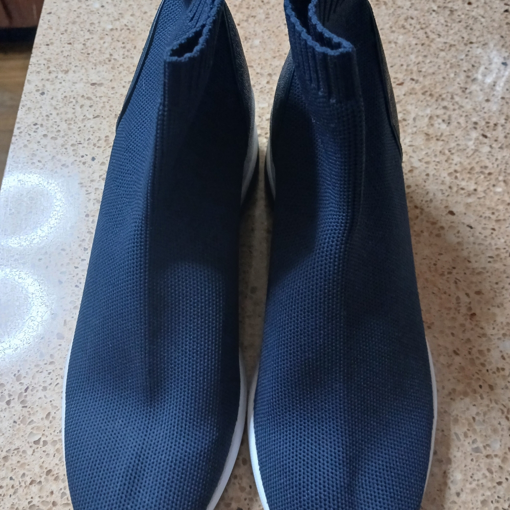 Navy Blue Knit Ankle Boots